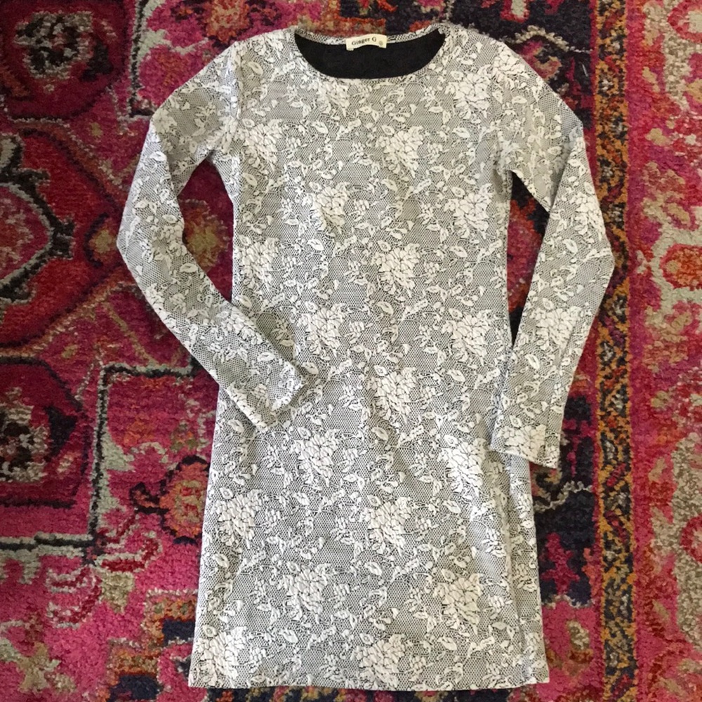Long sleeve bodycon dress